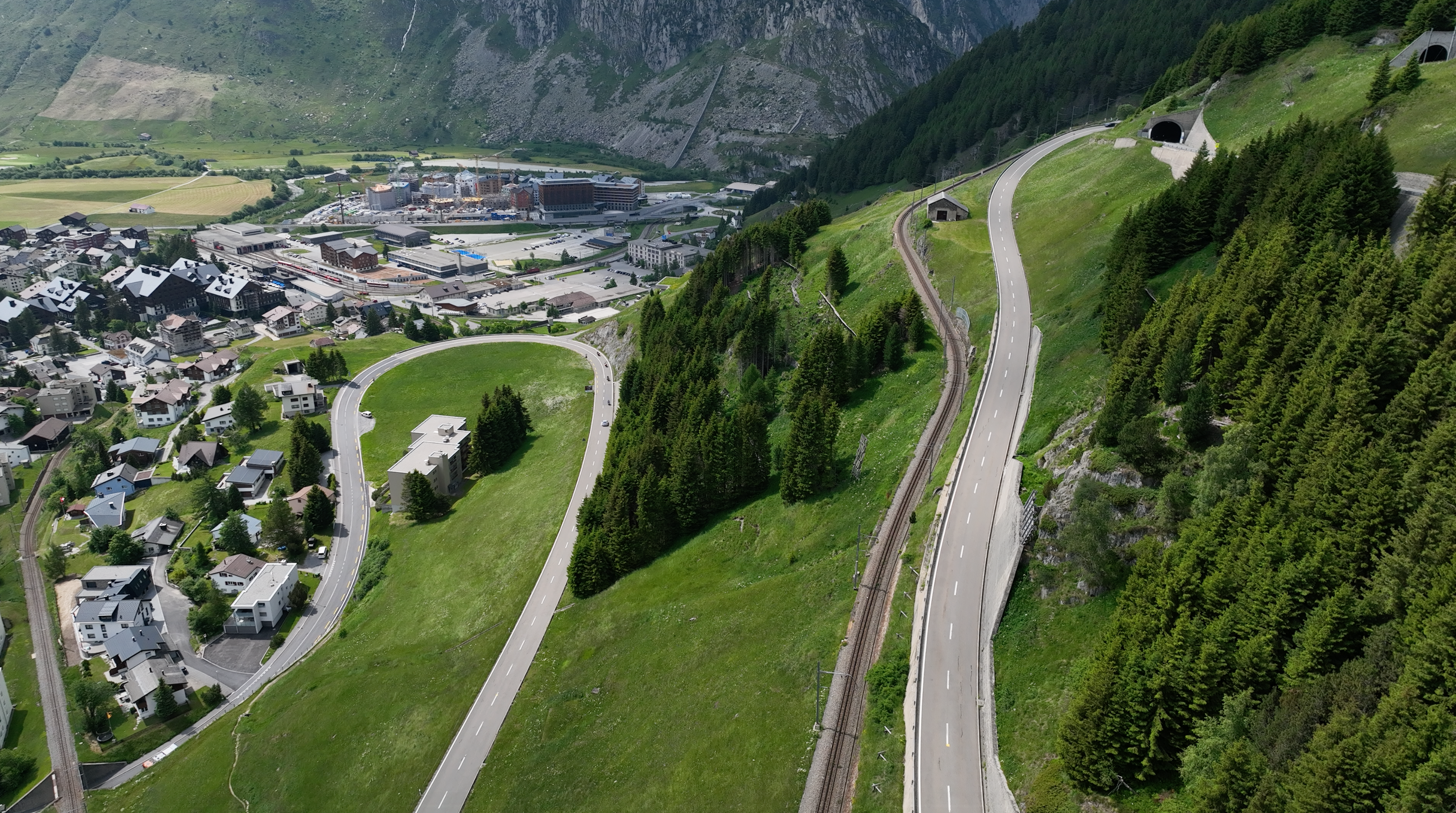 Tour 147: Auf den Spuren der Alpenpioniere: Das Pass-Abenteuer zwischen Thusis und Andermatt