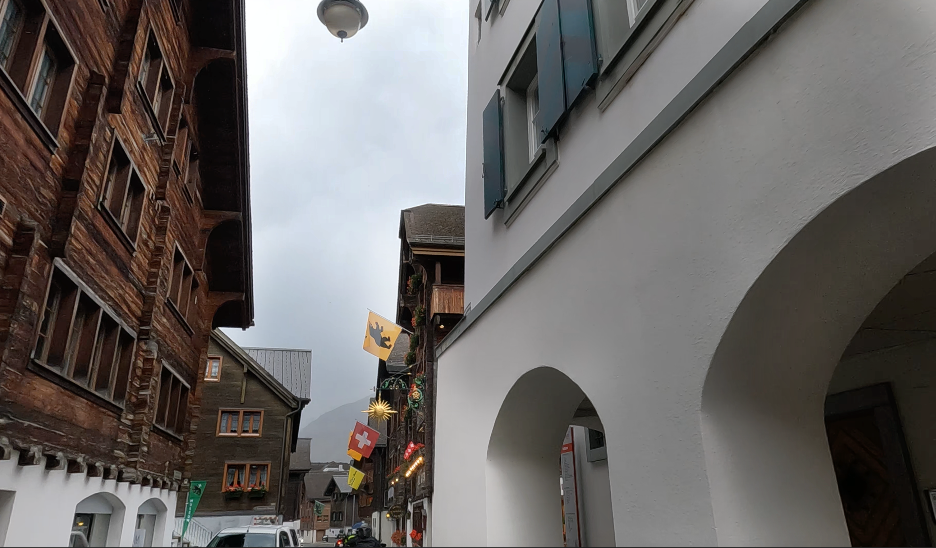 Tour 147: Following in the Footsteps of Alpine Pioneers: The Pass Adventure Between Thusis and Andermatt