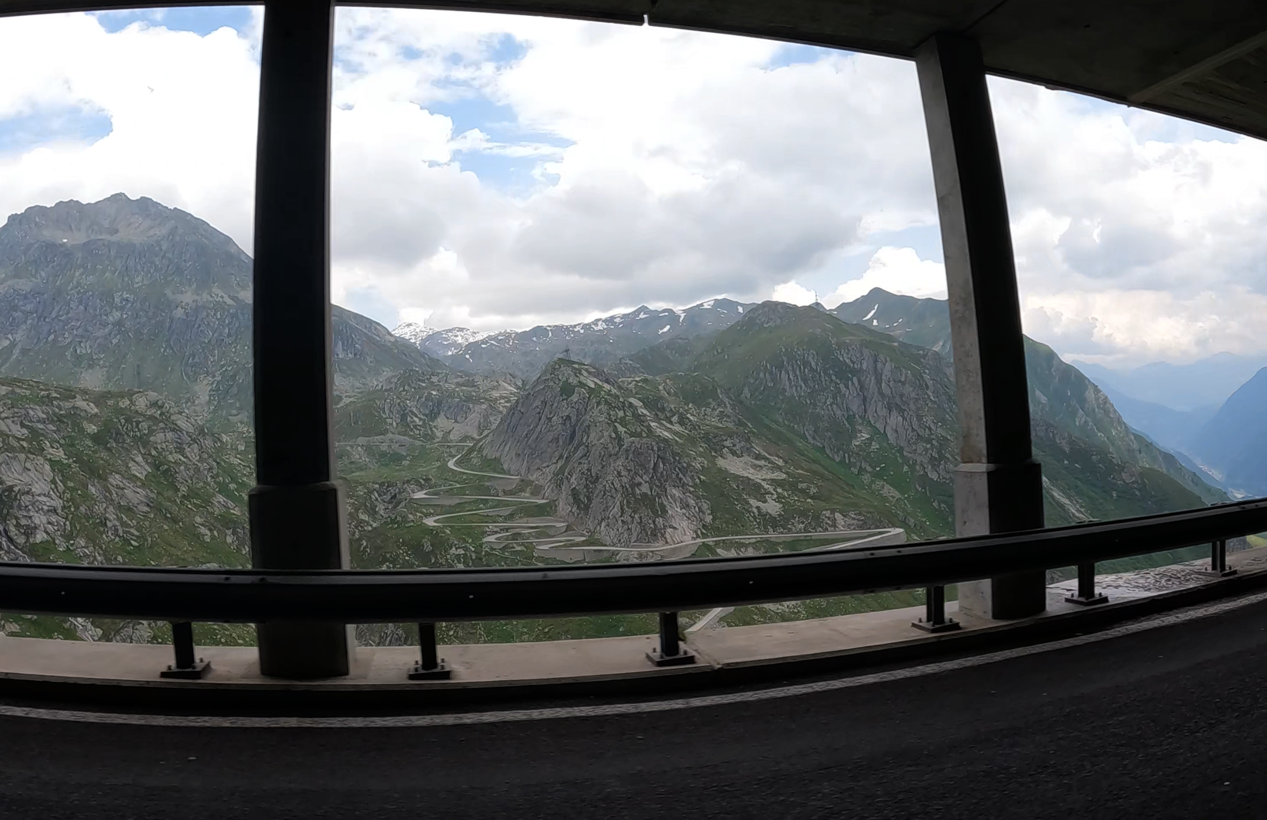 Tour 147: Following in the Footsteps of Alpine Pioneers: The Pass Adventure Between Thusis and Andermatt