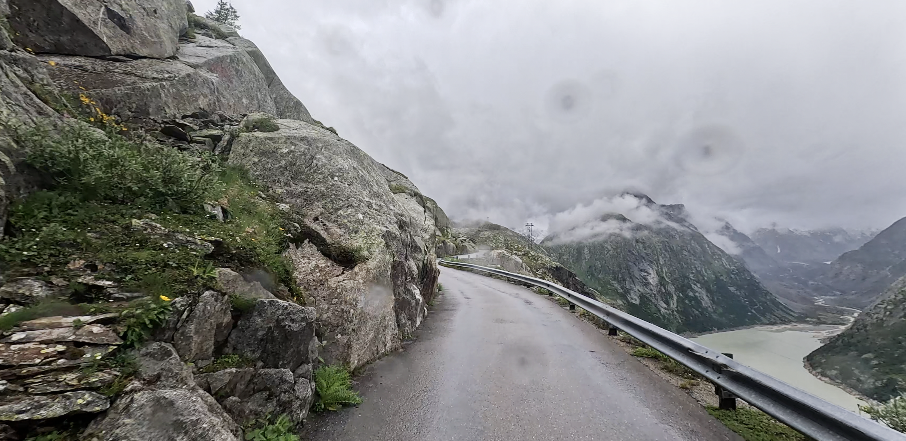 Tour 75: From one highlight to the next: The Alpine Passes Marathon between Thusis and Brig
