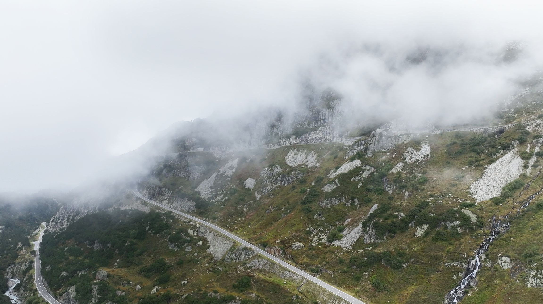 Tour 75: From one highlight to the next: The Alpine Passes Marathon between Thusis and Brig