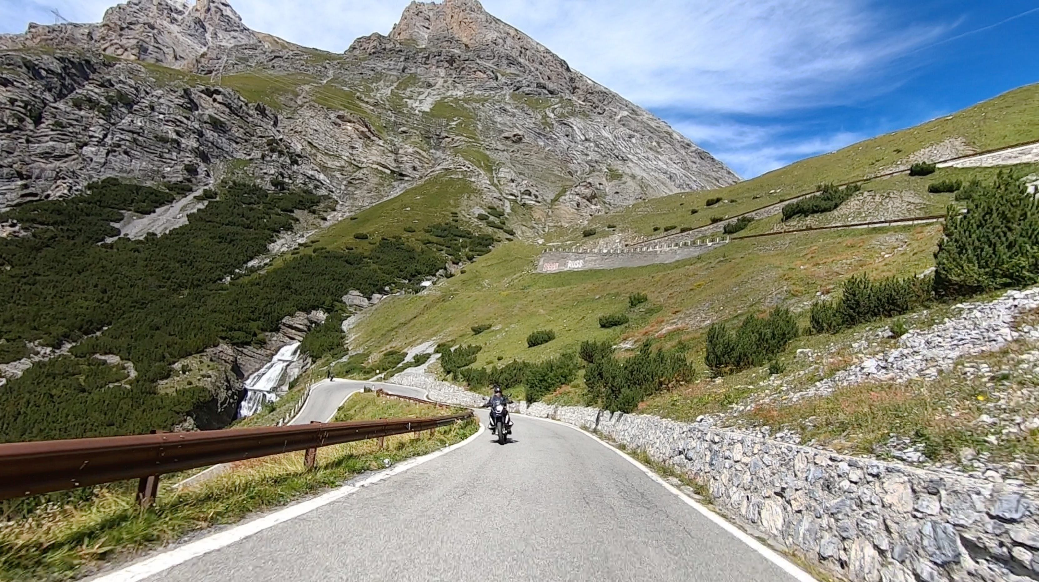 Tour 68: Zwischen Palmen, legendärem Gletscher, Freihandelszone, versunkenem Dorf und weiter …